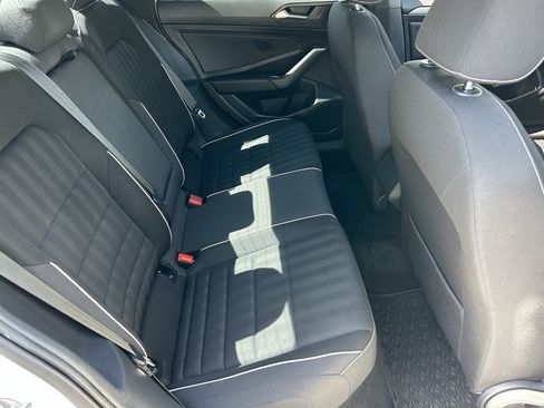 Used 2022 Volkswagen Jetta Sport FWD image 11