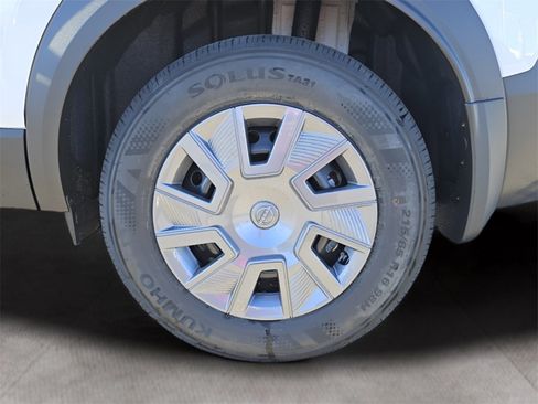 New 2026 Nissan Kicks S image 19