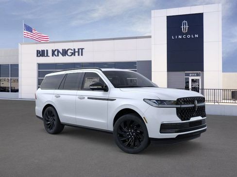 New 2025 Lincoln Navigator Reserve w/ Jet Appearance Package image 7