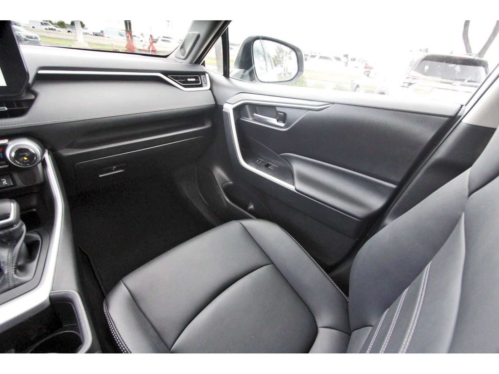 Used 2024 Toyota RAV4 XLE Premium w/ Weather Package AWD/4WD image 10