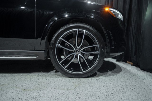 Used 2021 Mercedes-Benz GLS 580 4MATIC image 7