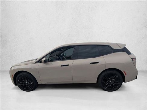 New 2026 BMW iX xDrive45 w/ M Sport Package image 5