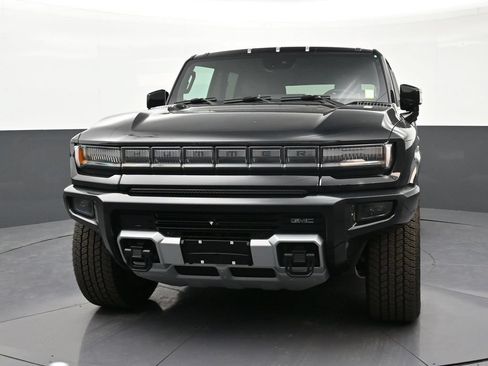 Used 2025 GMC Hummer EV 2X AWD/4WD image 8