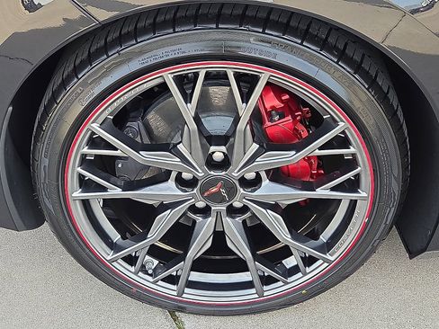 Used 2023 Chevrolet Corvette Stingray Premium Conv RWD image 7