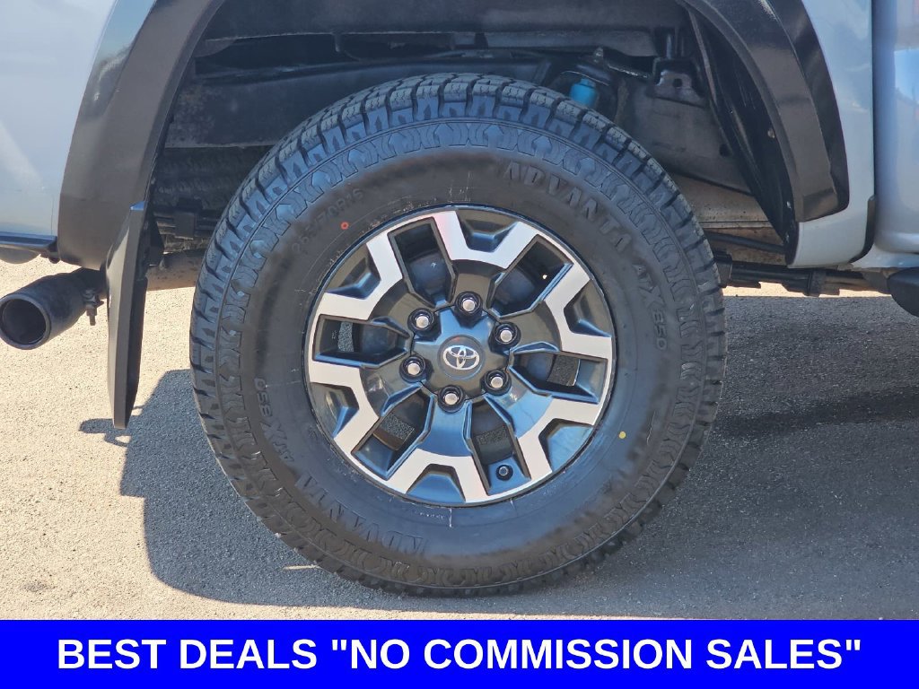 Used 2019 Toyota Tacoma TRD Off-Road AWD/4WD image 37