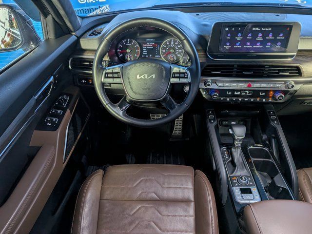 Used 2022 Kia Telluride SX w/ SX Prestige Package AWD/4WD image 15