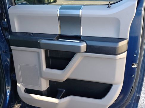 Used 2016 Ford F150 XLT w/ Equipment Group 302A Luxury image 19