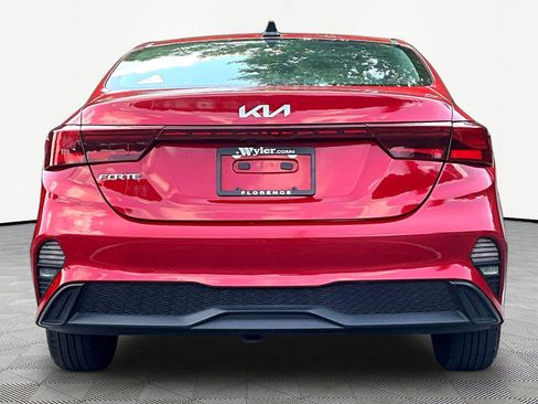 Used 2024 Kia Forte LXS FWD image 5
