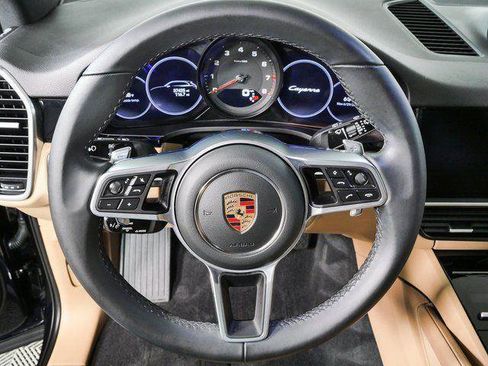Certified 2023 Porsche Cayenne Platinum Edition AWD/4WD image 9