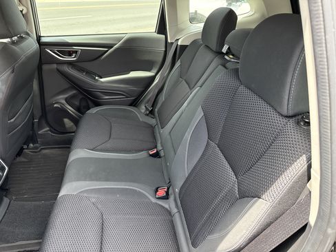 Used 2020 Subaru Forester Premium AWD/4WD image 26