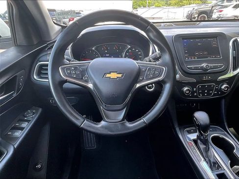 Used 2024 Chevrolet Equinox LT AWD/4WD image 16