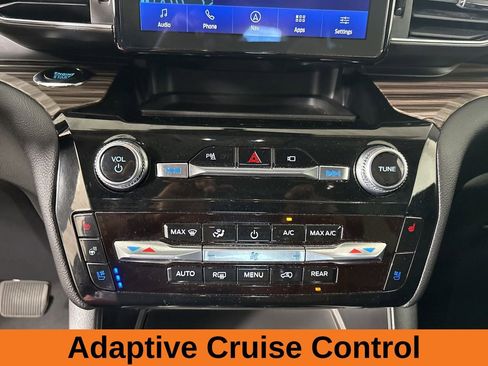 Used 2023 Ford Explorer Limited RWD image 17