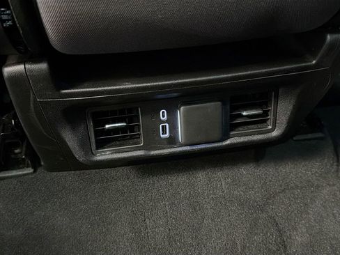 Used 2024 Chevrolet Silverado 1500 LT AWD/4WD image 25