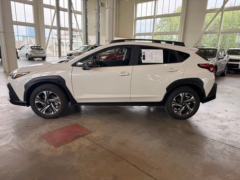 Certified 2025 Subaru Crosstrek 2.0i Premium AWD/4WD image 5