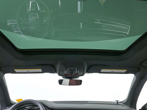 New 2026 Audi SQ8 Prestige AWD/4WD image 19