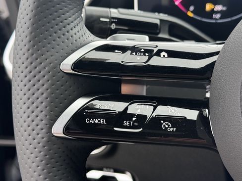 Used 2024 Mercedes-Benz CLE 450 4MATIC Coupe image 24