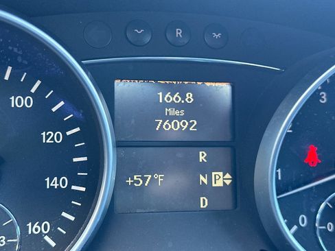 Used 2008 Mercedes-Benz ML 550 4MATIC image 21