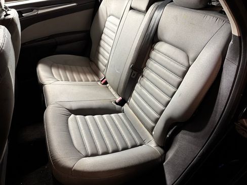 Used 2015 Ford Fusion S FWD image 20