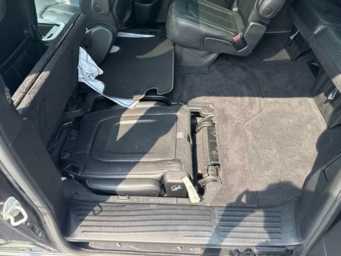 Used 2022 Chrysler Pacifica Touring-L w/ Uconnect Theater Family Group AWD/4WD image 41