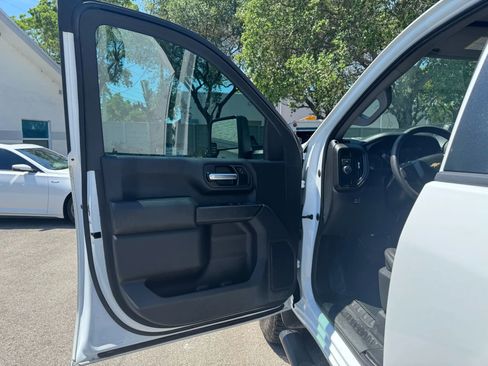 Used 2020 Chevrolet Silverado 2500 W/T w/ WT Convenience Package image 8