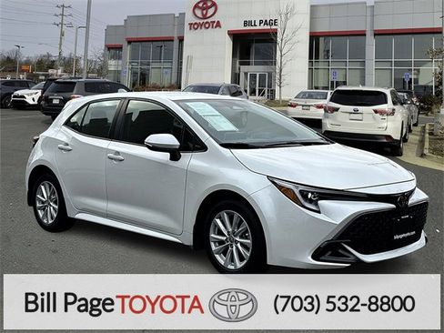 Certified 2023 Toyota Corolla SE image 1