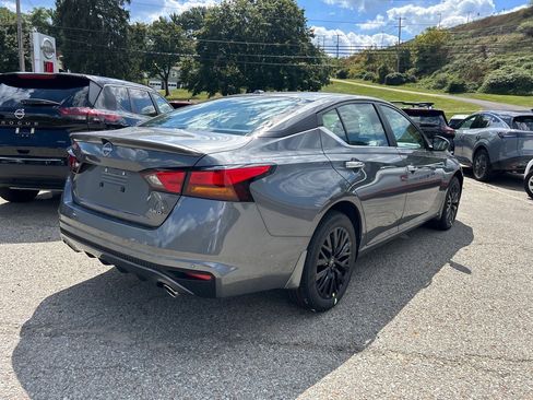 New 2025 Nissan Altima 2.5 SV w/ SV Special Edition Package image 3