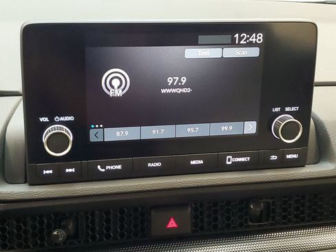 Used 2023 Honda CR-V LX image 4