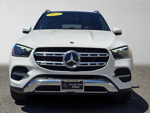 Used 2025 Mercedes-Benz GLE 350 4MATIC image 9