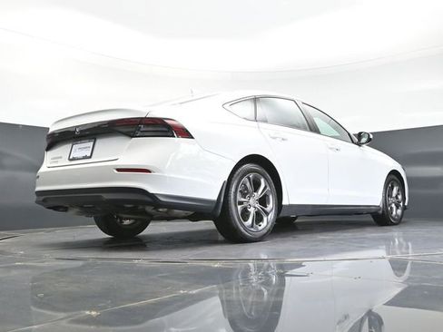 Used 2023 Honda Accord EX image 35