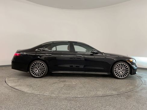 Used 2023 Mercedes-Benz S 580 4MATIC Sedan image 8