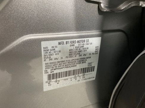 Used 2024 Ford Edge ST w/ Equipment Group 401A image 27