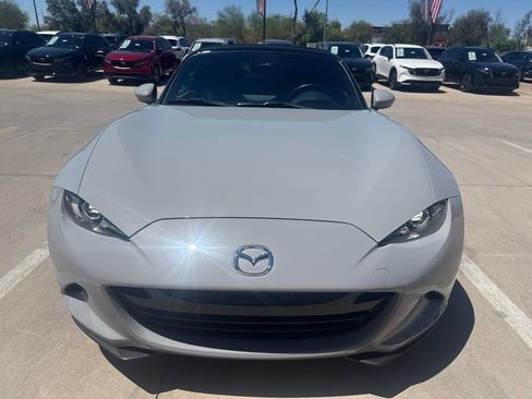 Used 2024 MAZDA MX-5 Miata Grand Touring RWD image 2