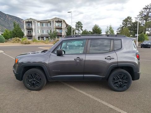 Used 2021 Jeep Renegade Sport AWD/4WD image 6