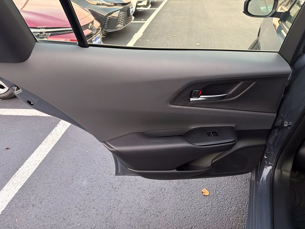 Certified 2026 Toyota Prius XLE FWD image 14