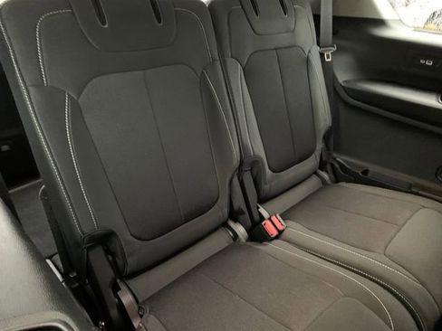 Certified 2022 Jeep Grand Cherokee L Laredo w/ Luxury Tech Group I image 15