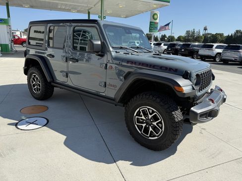 Used 2024 Jeep Wrangler Unlimited Rubicon image 1