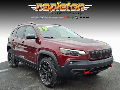 Used 2019 Jeep Cherokee Trailhawk w/ Cold Weather Group