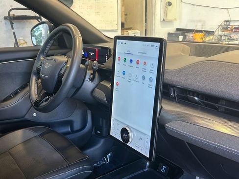 Used 2021 Ford Mustang Mach-E GT w/ GT Performance Edition image 25