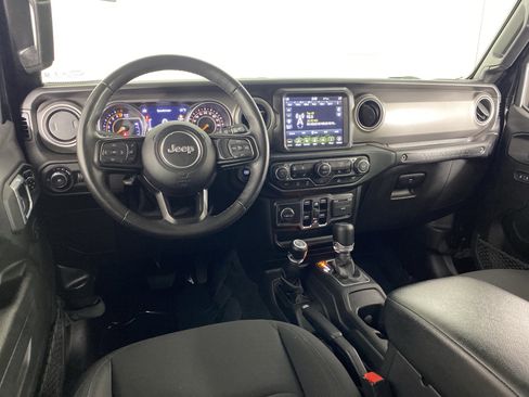 Used 2022 Jeep Wrangler Unlimited Sport AWD/4WD image 19
