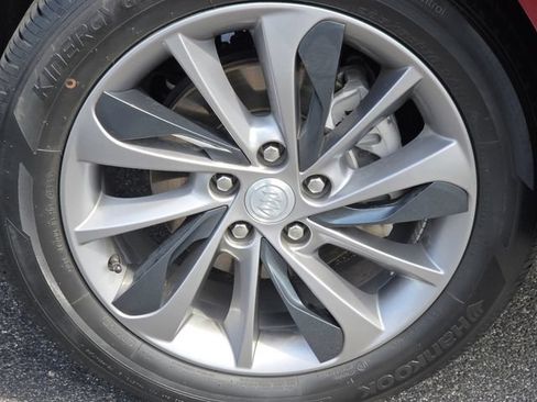 Used 2023 Buick Encore GX Select w/ Sport Touring Package AWD/4WD image 9