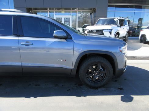 Used 2021 GMC Acadia AT4 w/ Technology Package image 14