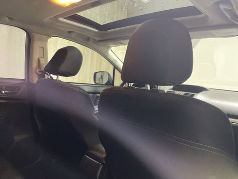 Used 2014 Subaru Crosstrek 2.0i Premium w/ Moonroof Package image 11