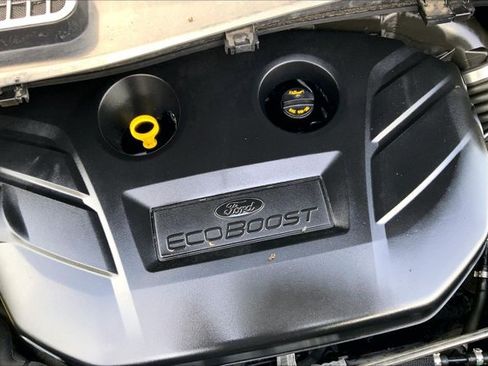 Used 2019 Ford Escape Titanium AWD/4WD image 31