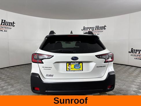 Used 2025 Subaru Outback Premium AWD/4WD image 7