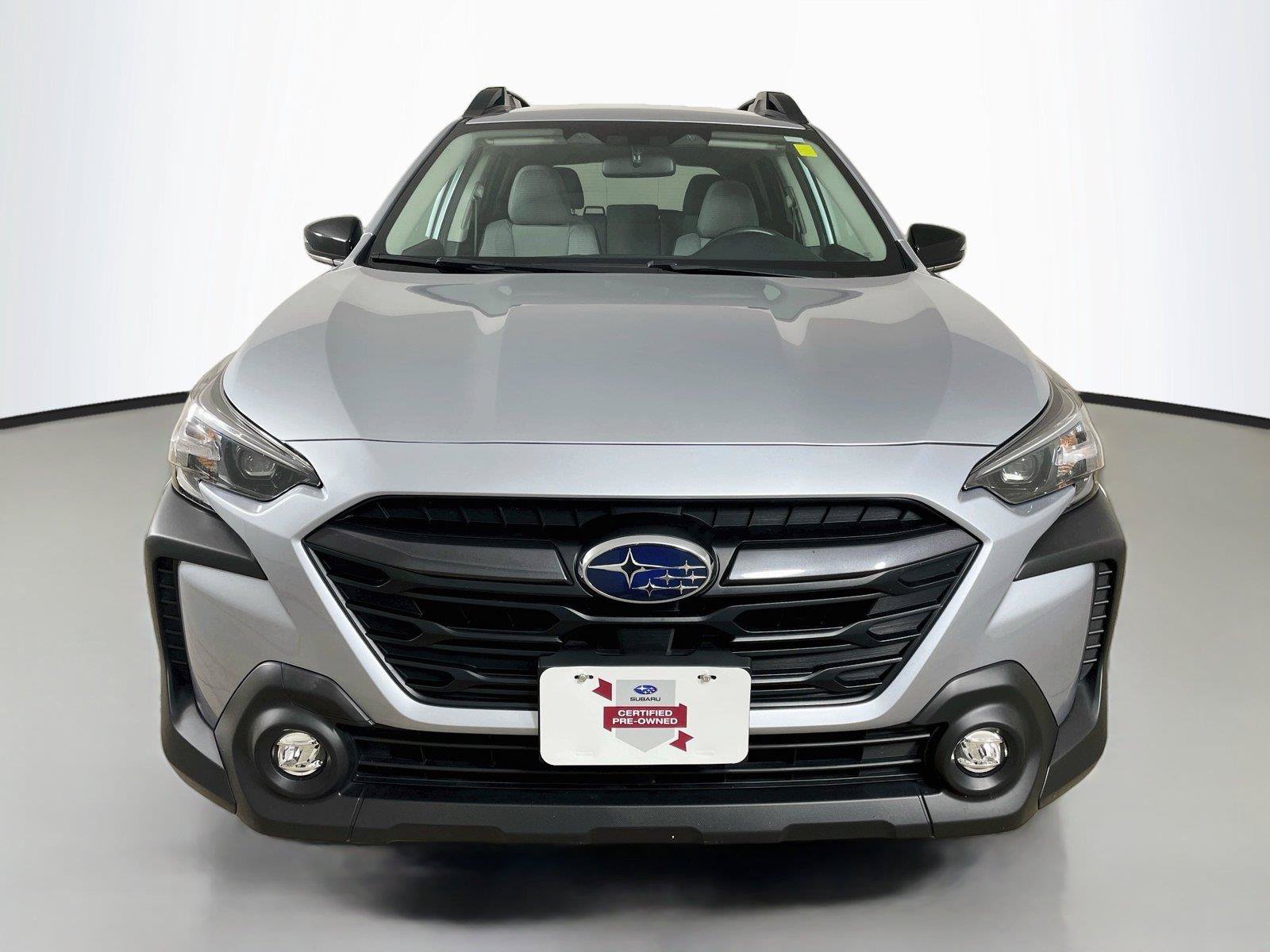 Used 2024 Subaru Outback Premium AWD/4WD image 3