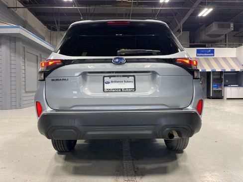 Certified 2025 Subaru Forester Premium w/ Convenience Package #1 AWD/4WD image 7
