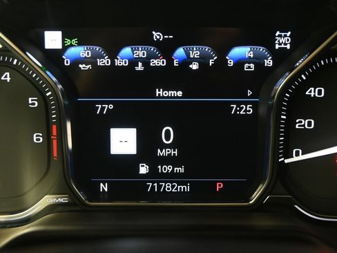 Used 2021 GMC Yukon SLT w/ SLT Luxury Plus Package AWD/4WD image 27