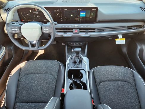 New 2025 Kia K4 GT-Line w/ GT-Line Sunroof Package image 24