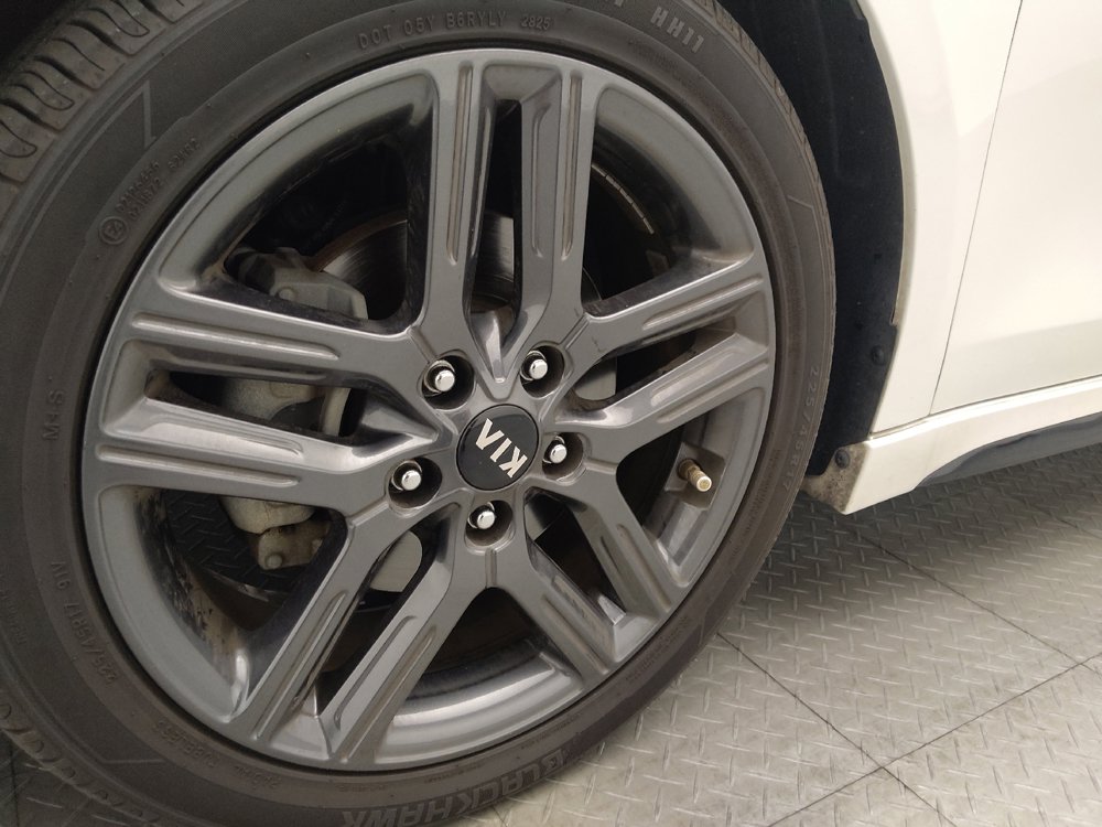 Used 2020 Kia Forte GT-Line w/ GT-Line Premium Package FWD image 31