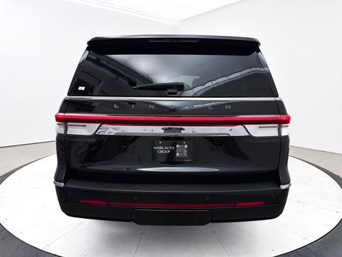 Used 2022 Lincoln Navigator L Black Label image 21